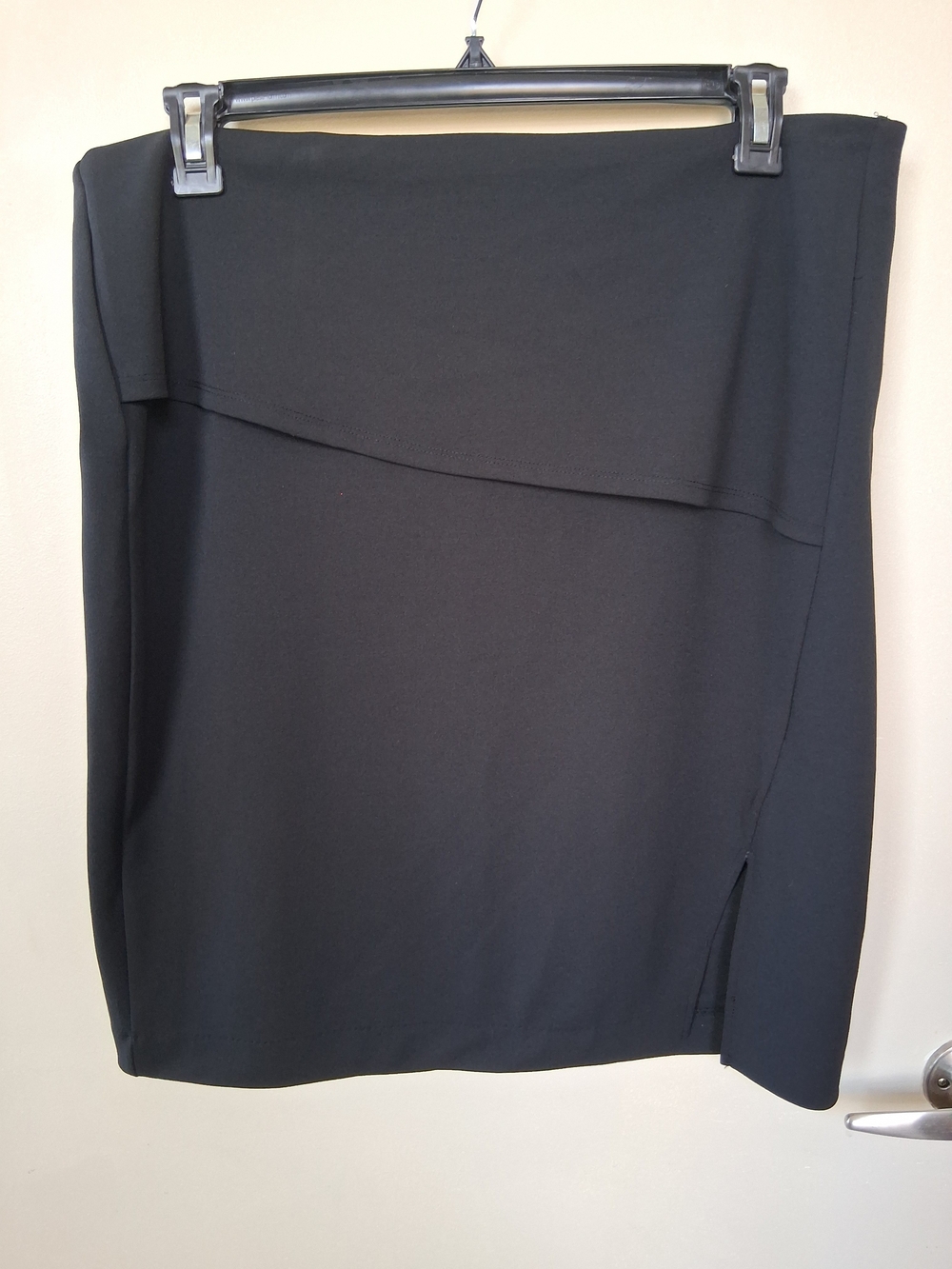 Nene Leakes Classic Black Women’s Skirt - Sleek Minimal Design